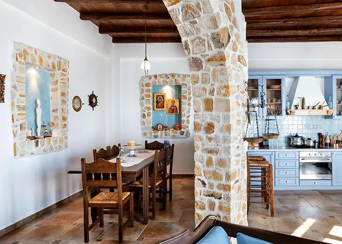 Efrosini Milos Villa Plaka (Milos)