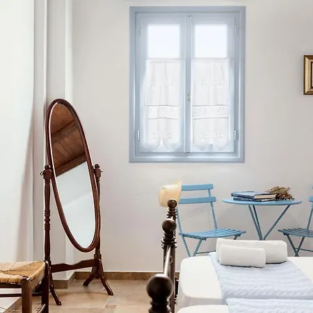 Efrosini Milos Villa