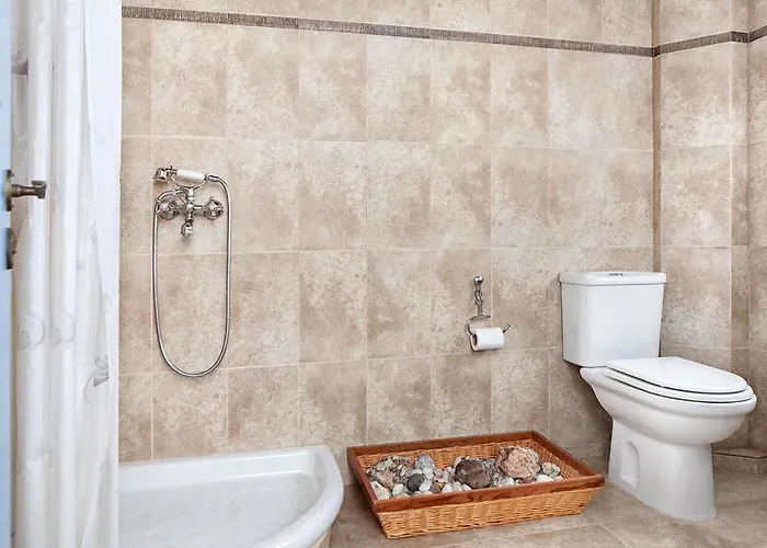 Efrosini Milos Villa